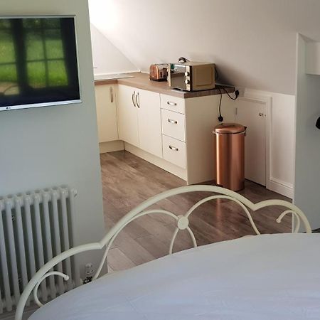 Rookery Lodge Apartments Wistaston Екстериор снимка